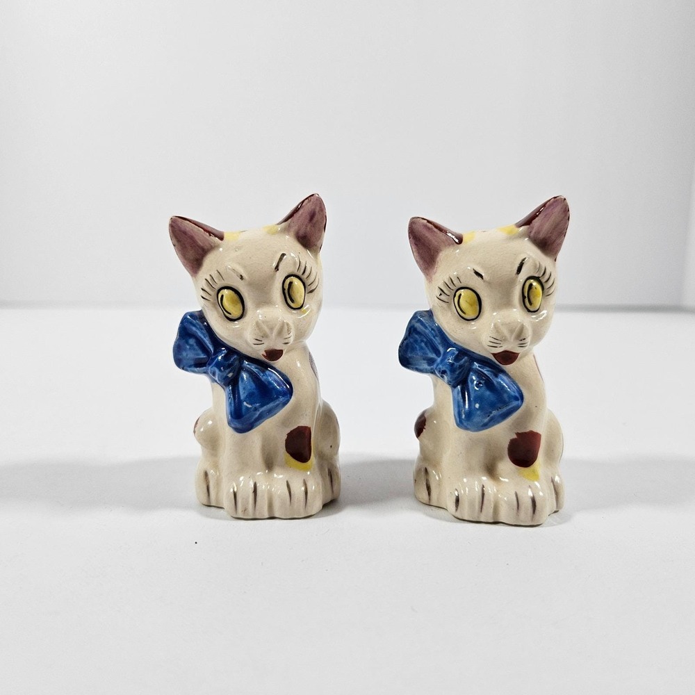 Ceramic Cat Salt and Pepper Shakers Vintage Japan Big Eye Blue Bow Kitsch Set